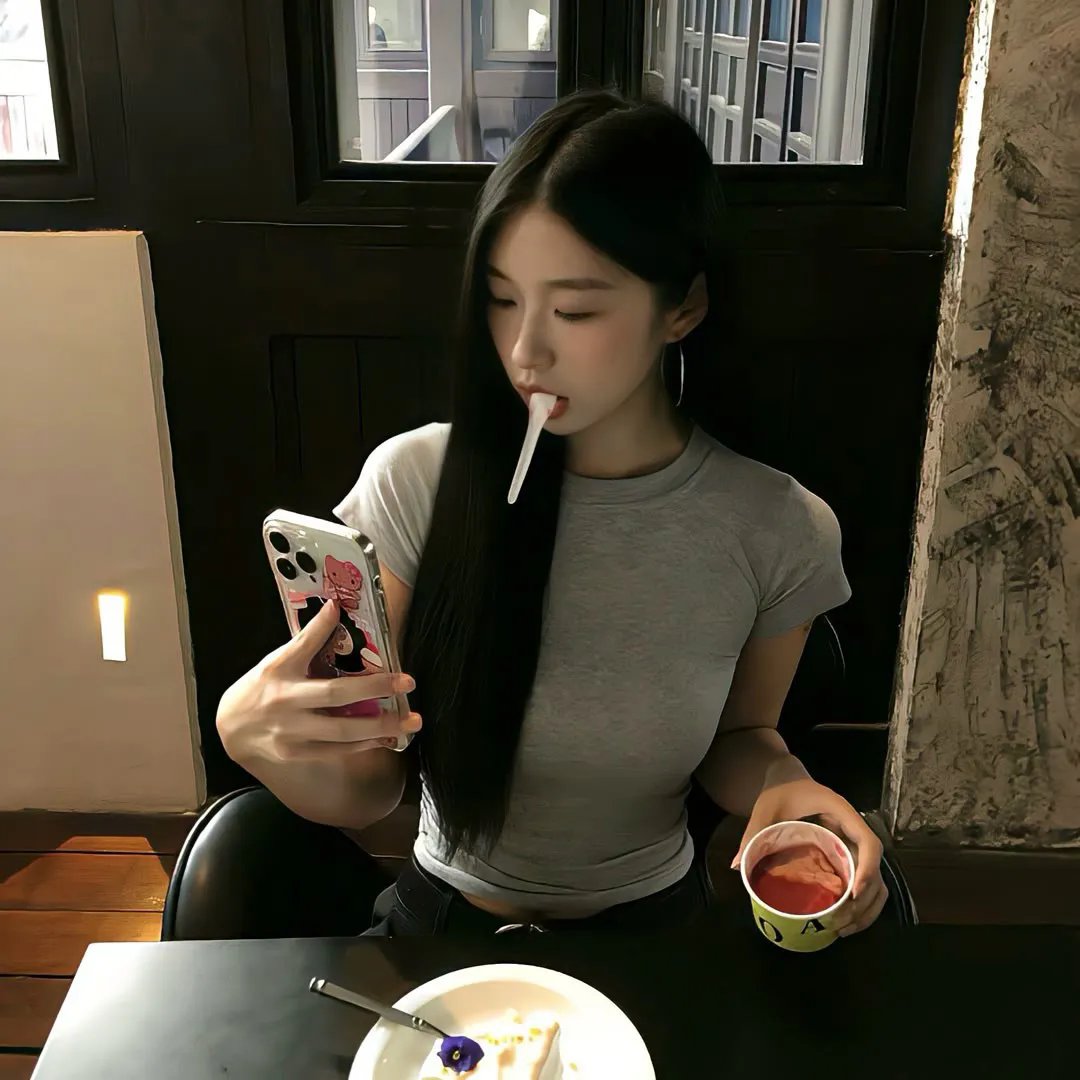 怪兽与女孩